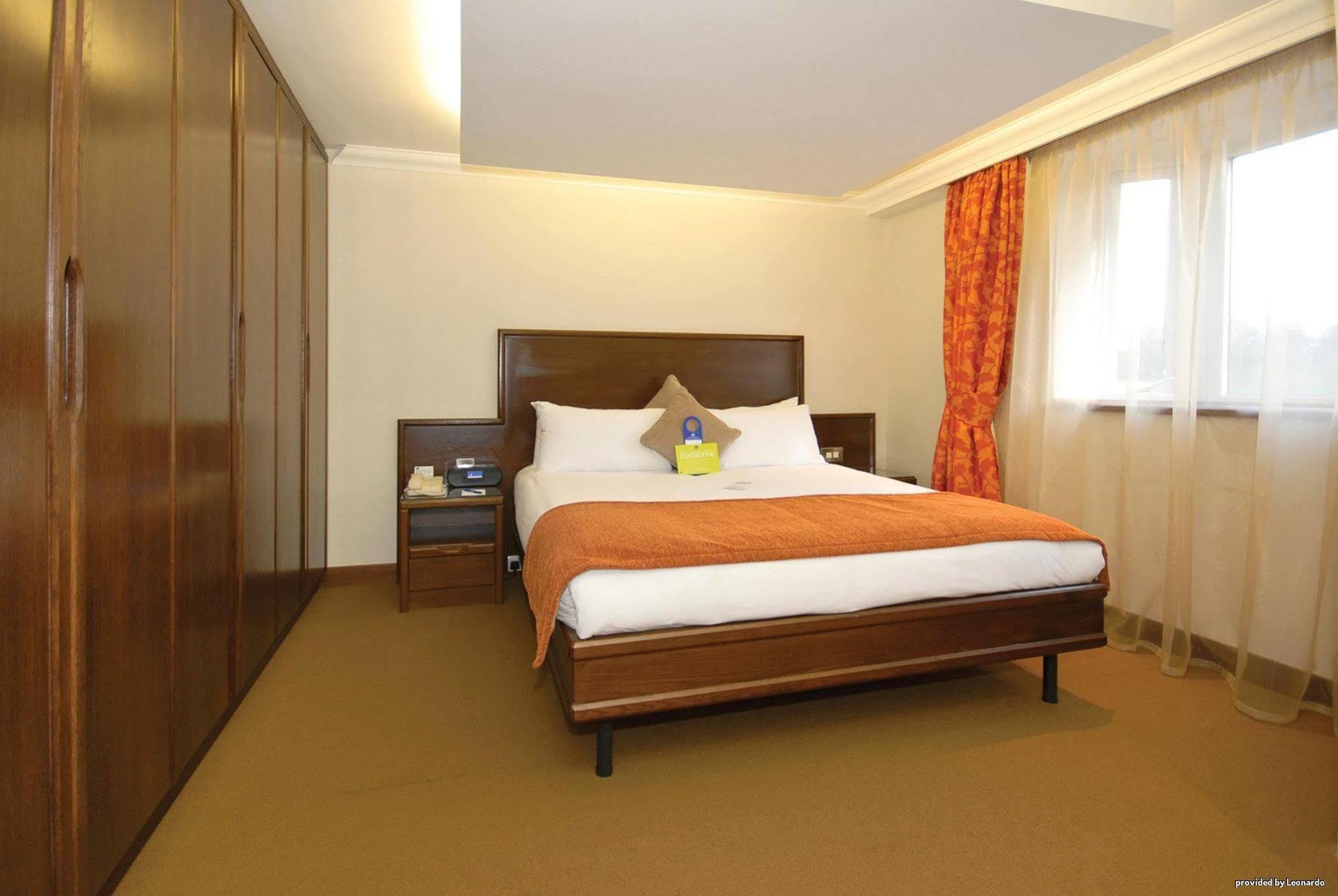 Donnington Manor Hotel セブンオークス 部屋 写真
